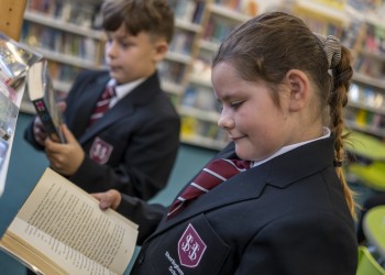 Pupils reading